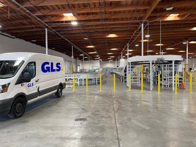 ScreenCloud Article - GLS Canada x ScreenCloud: Keeping Deliveries on Track with Effective Driver-Facing Communications