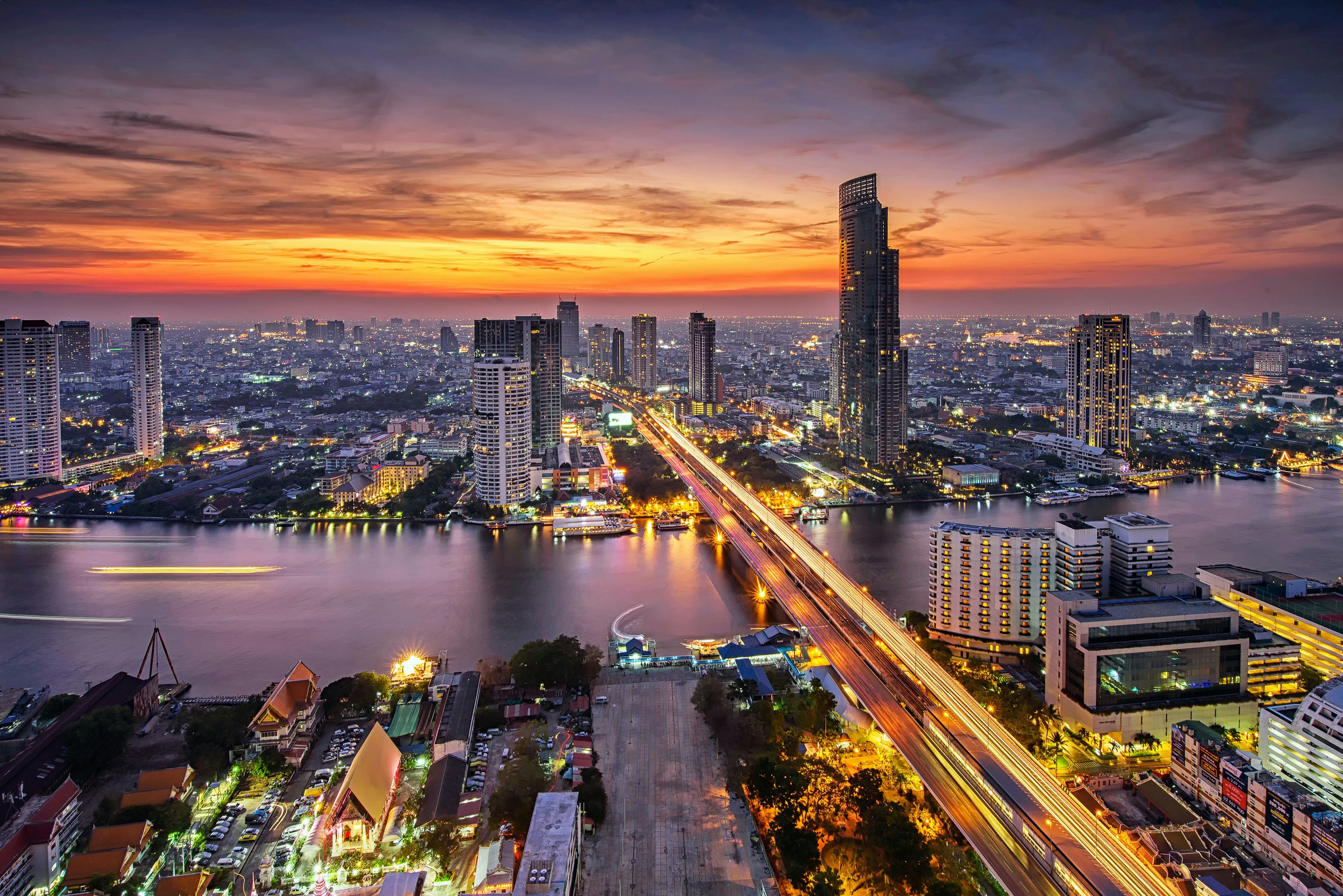 An image of the Bangkok skyline