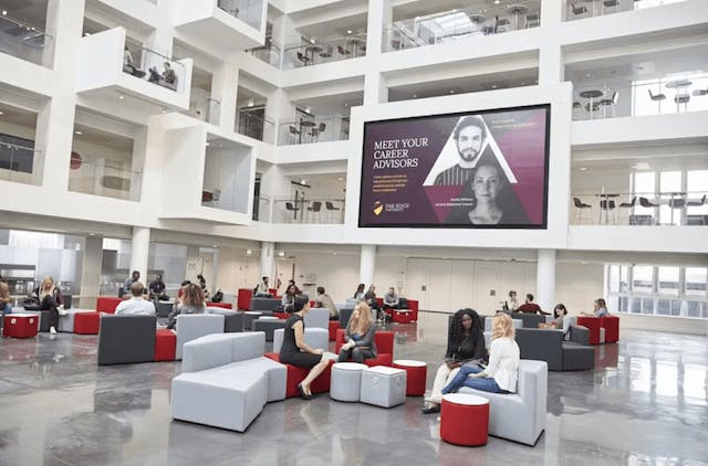 ScreenCloud Article - Ideas for College Campus Digital Signage Displays