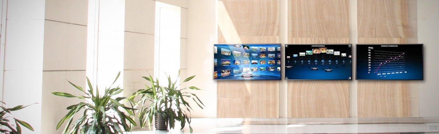 ScreenCloud Article - How To Set Up a Digital Signage Strategy For Your Hotel