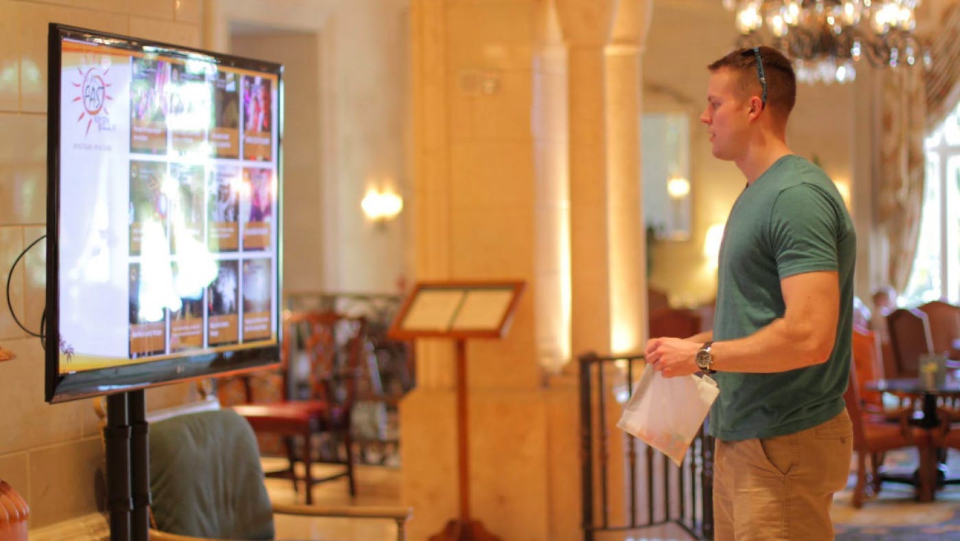 ScreenCloud Article - How Digital Signage and User Generated Content Is Transforming Hospitality