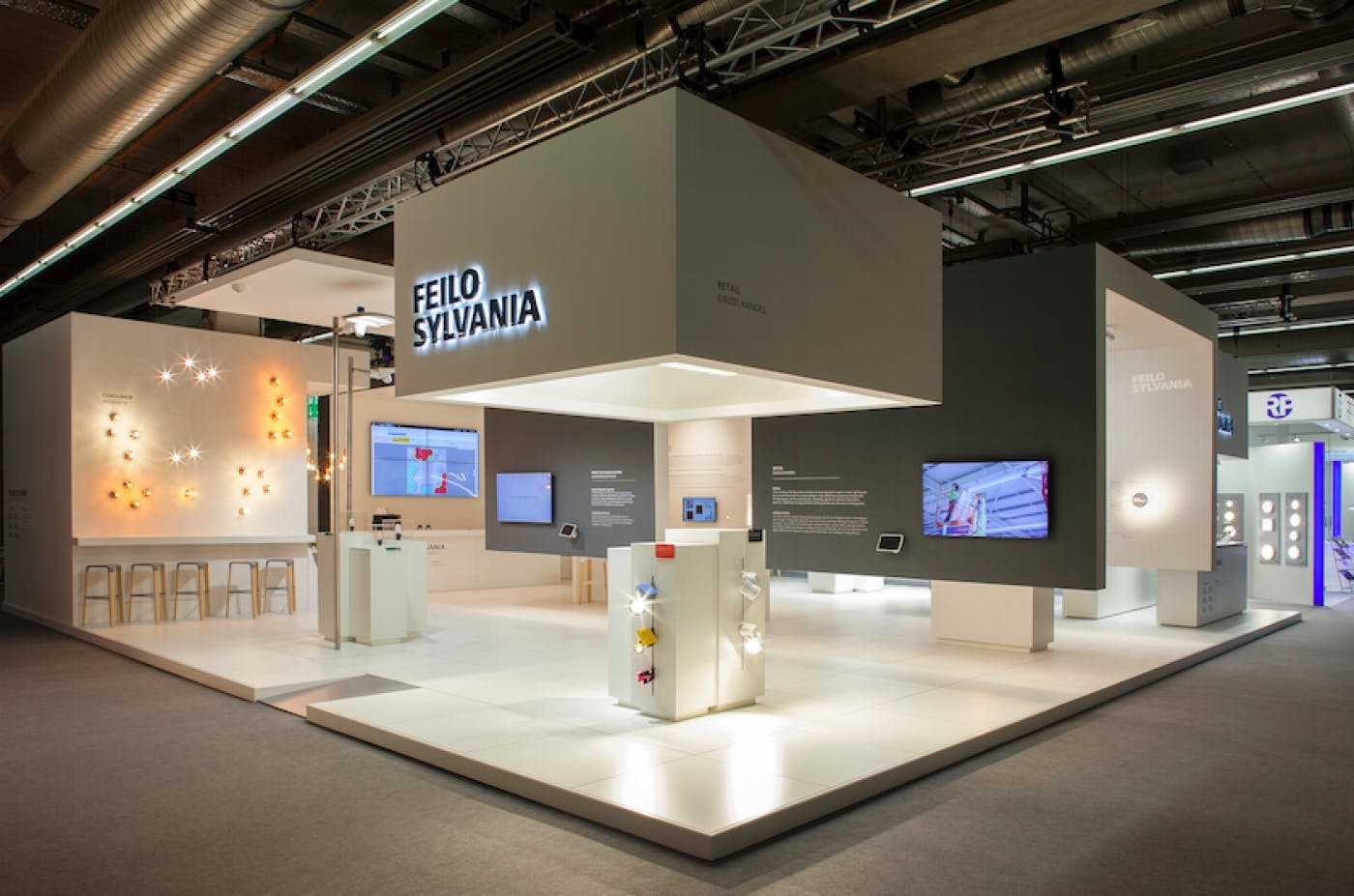 ScreenCloud Article - How Architectural Lighting Solutions Company Feilo Sylvania Attracted over 5000 Visitors to Their Exhibition Stand Using ScreenCloud